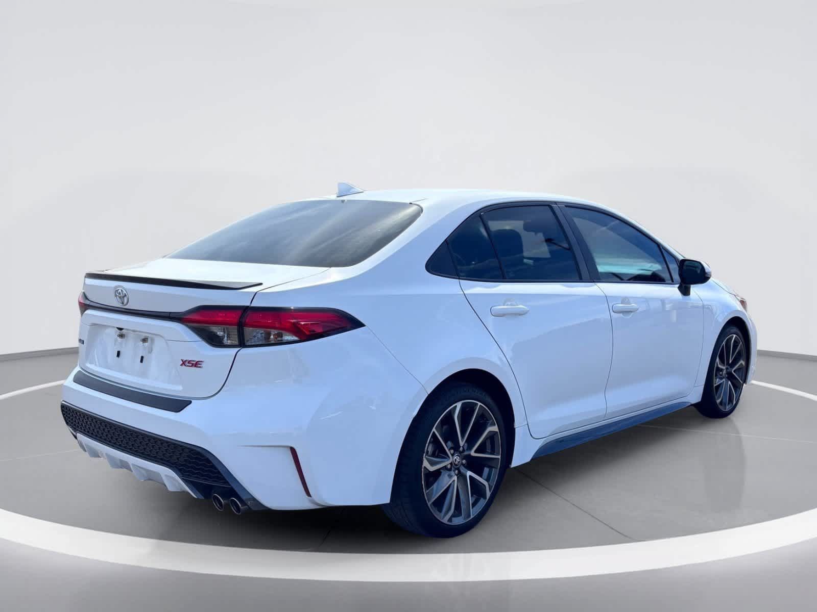 Used 2021 Toyota Corolla XSE w/ Carpet Mat Package (TMS) FWD image 6