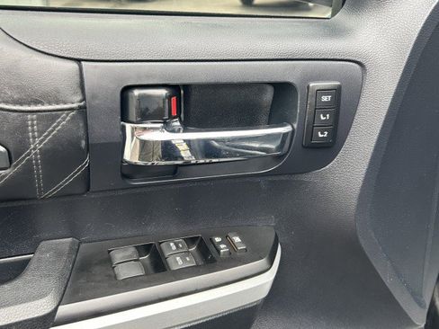 Used 2015 Toyota Tundra Platinum image 7