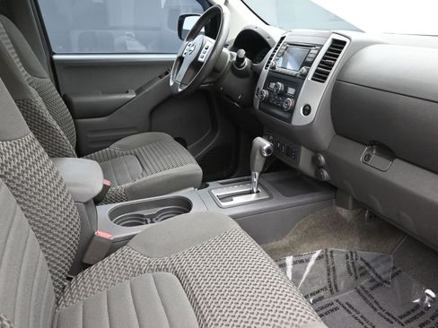 Used 2016 Nissan Frontier SV w/ SV Value Truck Package image 24