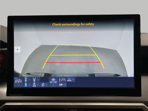 Used 2024 Toyota Tacoma TRD Sport w/ TRD Sport Premium Package image 24