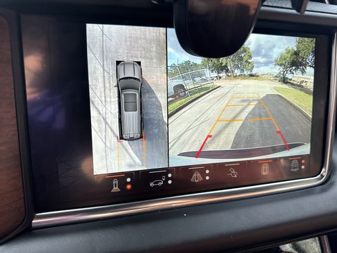 Used 2023 GMC Yukon XL Denali Ultimate image 20