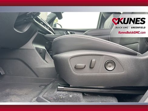 New 2026 Buick Enclave Sport Touring w/ Power Package image 19