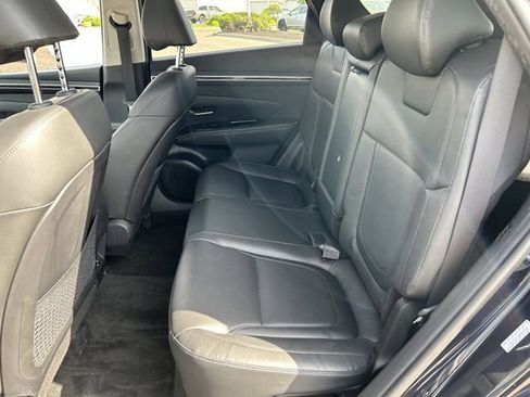 Used 2022 Hyundai Tucson Limited AWD/4WD image 25