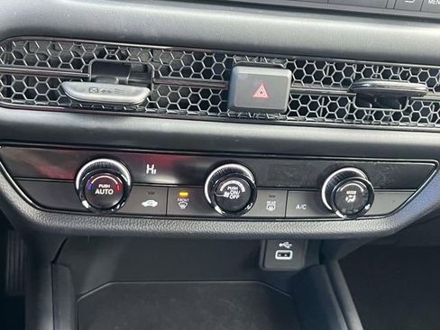 Used 2023 Honda HR-V LX image 25