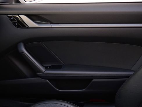 Used 2021 Porsche 911 Carrera 4S image 16