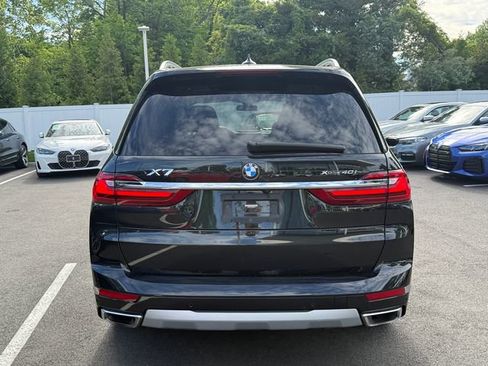 Used 2022 BMW X7 xDrive40i w/ Premium Package AWD/4WD image 6