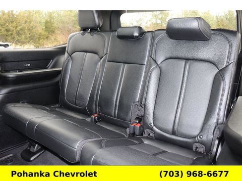 Used 2024 Jeep Wagoneer 4WD w/ Premium Group I image 34