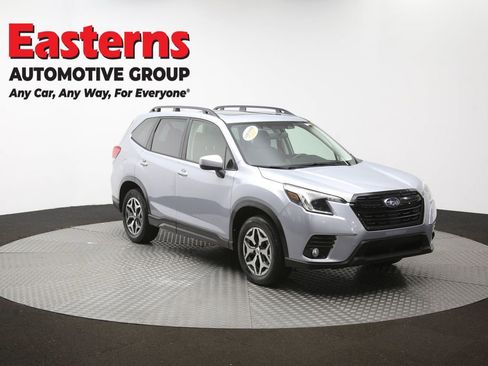 Used 2023 Subaru Forester Premium AWD/4WD image 53