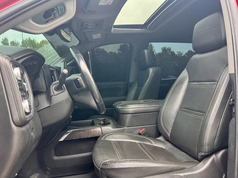 Used 2022 GMC Sierra 2500 Denali w/ Denali Ultimate Package AWD/4WD image 2