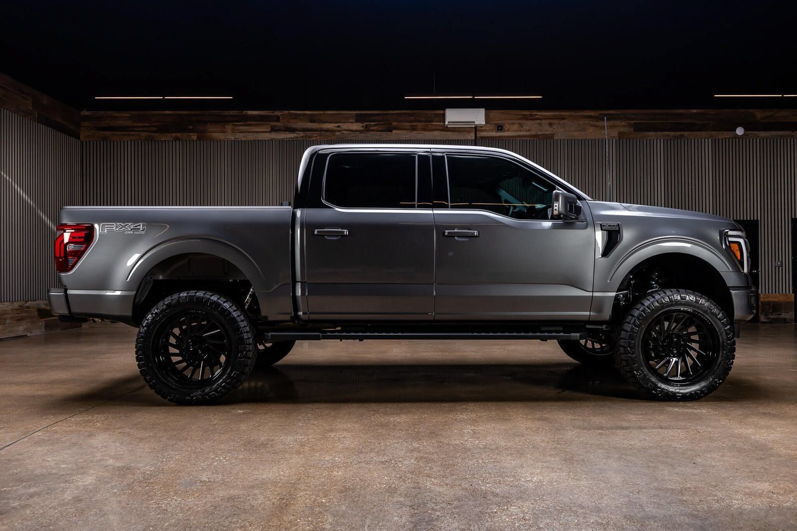 Used 2026 Ford F150 Lariat w/ Equipment Group 502A High AWD/4WD image 11