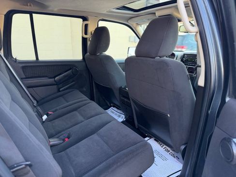 Used 2010 Ford Explorer XLT RWD image 15