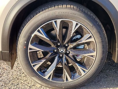 Used 2025 MAZDA CX-90 Plug-In Hybrid w/ Premium Plus image 6