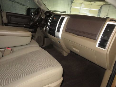 Used 2011 RAM 2500 Big Horn AWD/4WD image 38