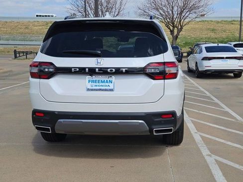 New 2026 Honda Pilot EX-L image 6