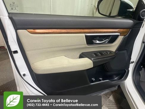 Used 2022 Honda CR-V EX image 11