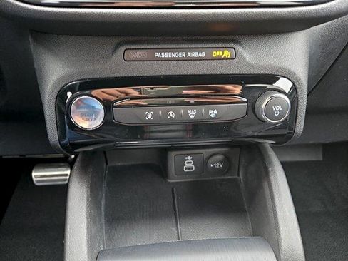 Certified 2024 Ford Escape ST-Line w/ Tech Pack #1 AWD/4WD image 20