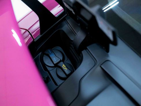 Used 2024 Porsche 911 GT3 image 82