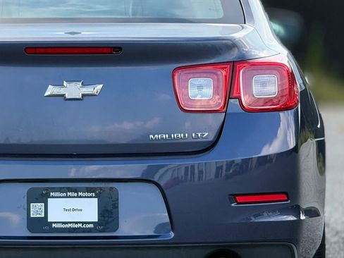 Used 2013 Chevrolet Malibu LTZ FWD image 14