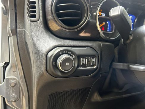 Used 2021 Jeep Wrangler Unlimited Sport AWD/4WD image 23