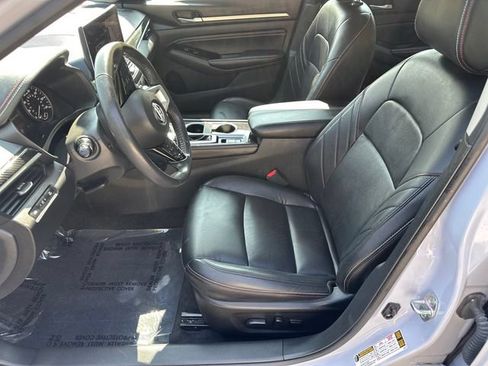 Used 2023 Nissan Altima 2.5 SR w/ SR Premium Package AWD/4WD image 27