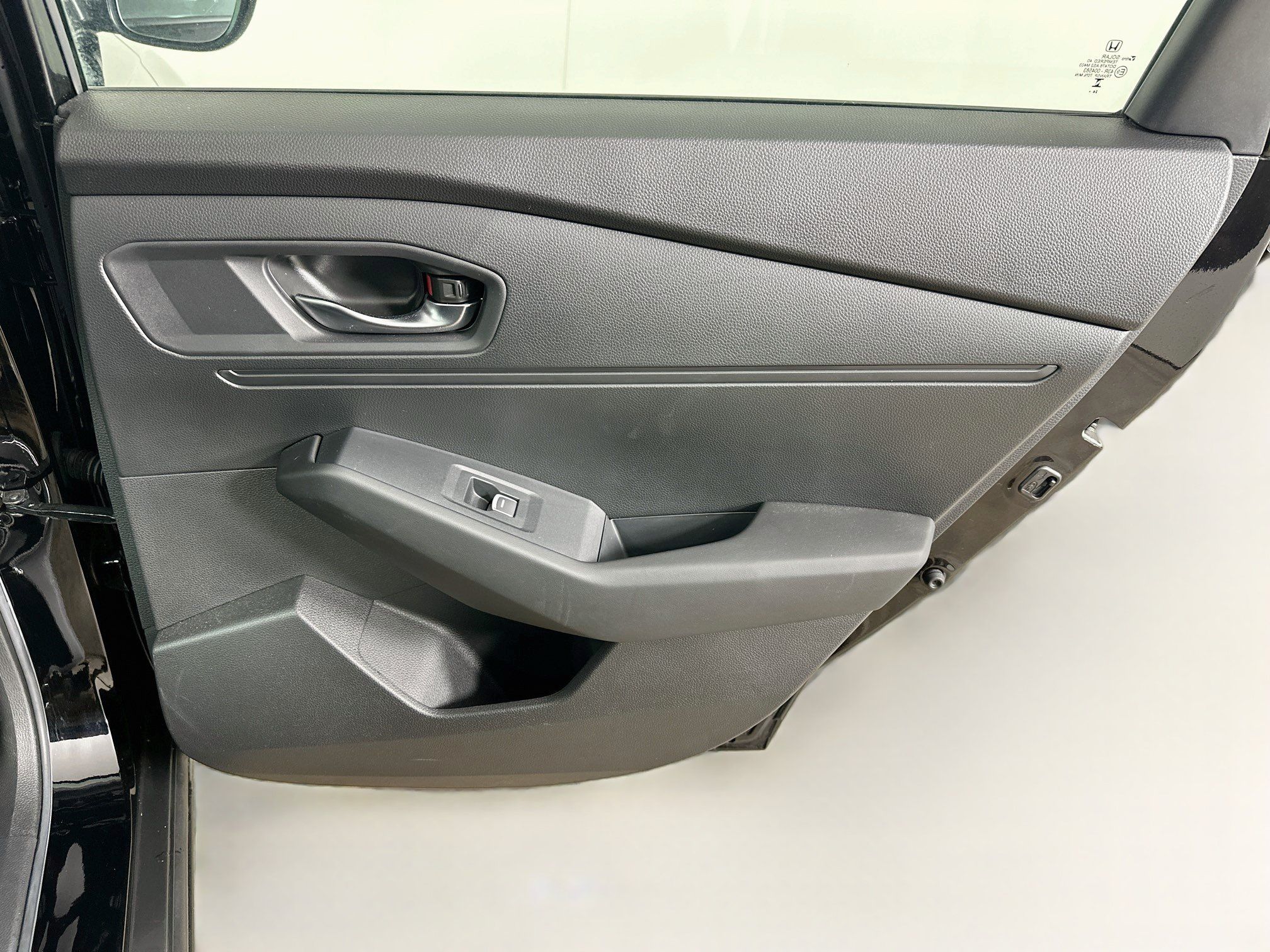 Used 2025 Honda Accord SE image 28