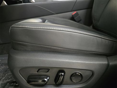 Certified 2024 Lexus RX 450h 450h+ Luxury image 29