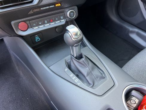 Used 2025 Ford Mustang Coupe image 18