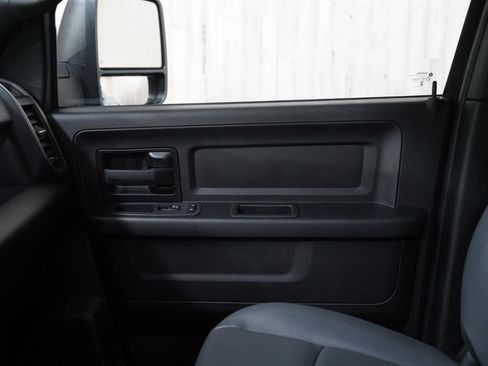 Used 2024 RAM 3500 Tradesman w/ Snow Chief Group image 31