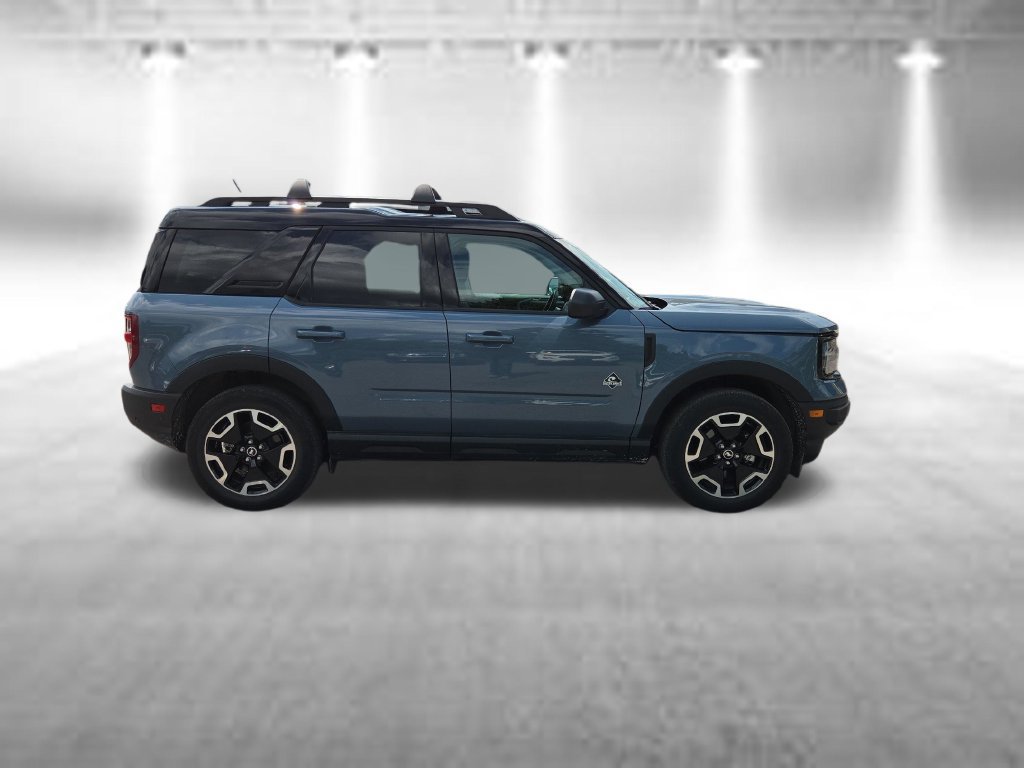 Used 2024 Ford Bronco Sport Outer Banks w/ Tech Package AWD/4WD image 4