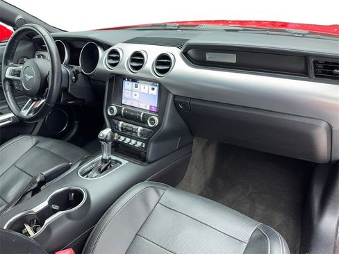 Used 2018 Ford Mustang Premium image 43