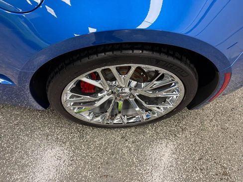 Used 2016 Chevrolet Corvette Z06 w/ 3LZ Preferred Equipment Group RWD image 30