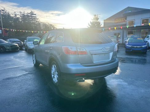 Used 2011 MAZDA CX-9 Grand Touring w/ Moonroof & Bose Audio Pkg image 7