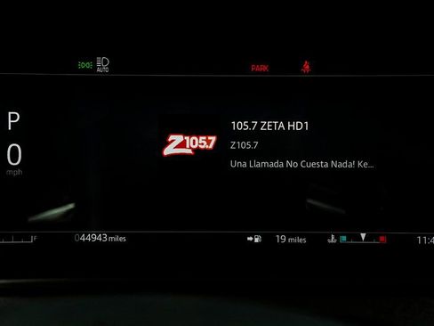 Used 2025 Land Rover Range Rover Velar Dynamic SE image 30