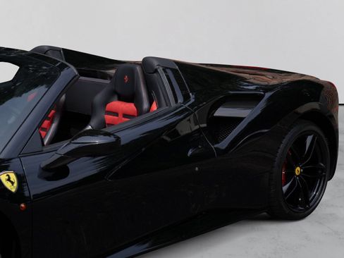 Used 2019 Ferrari 488 Spider RWD image 48