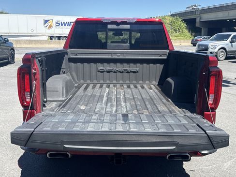 Used 2022 GMC Sierra 1500 Denali AWD/4WD image 5