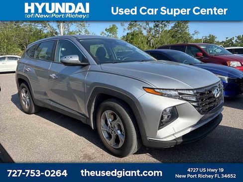 Used 2024 Hyundai Tucson SE image 4