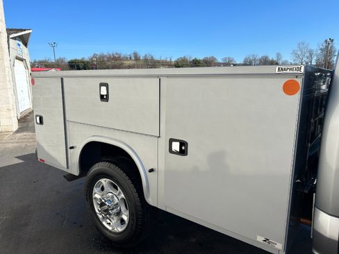 New 2026 Ford F350 XLT w/ XLT Value Package image 29