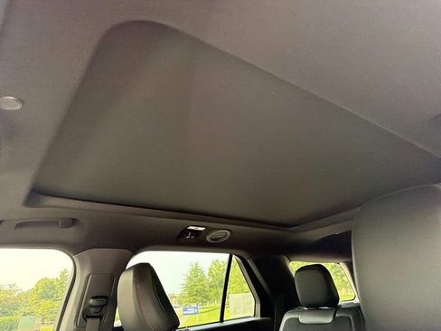 Used 2025 Ford Explorer ST w/ Sun And Sound Package AWD/4WD image 25