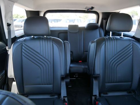Certified 2026 Hyundai Palisade SEL AWD/4WD image 13