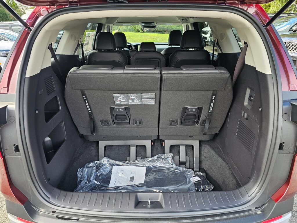New 2026 Kia Carnival FWD image 25