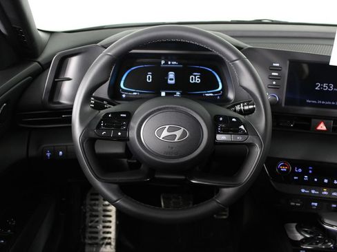 Certified 2026 Hyundai Elantra Sport FWD image 10