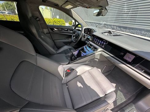 Certified 2026 Porsche Panamera GTS AWD/4WD image 44