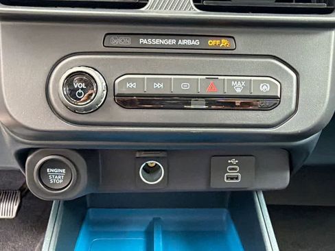 New 2026 Ford Maverick XLT image 28