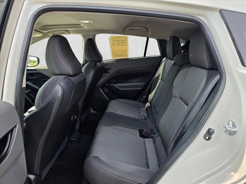 Used 2024 Subaru Crosstrek 2.0i Premium AWD/4WD image 17