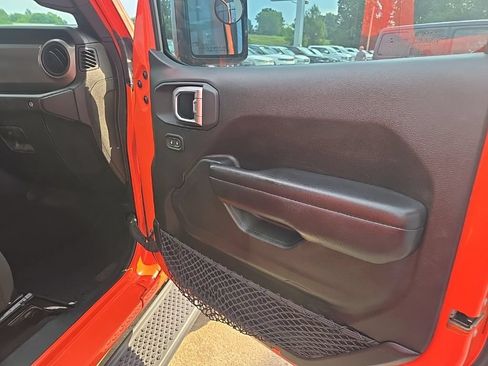 Used 2018 Jeep Wrangler Unlimited Sport S AWD/4WD image 68