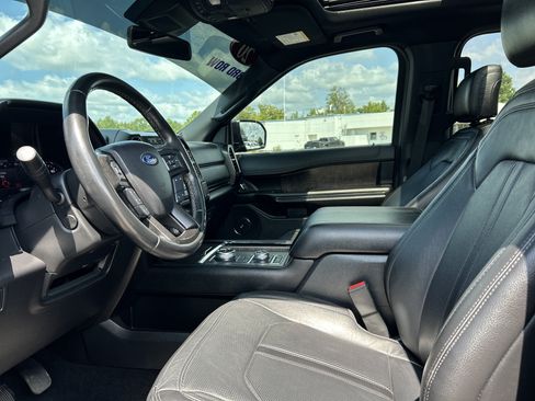 Used 2020 Ford Expedition Limited AWD/4WD image 17
