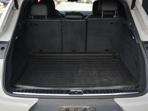 Certified 2021 Porsche Cayenne Coupe AWD/4WD image 35