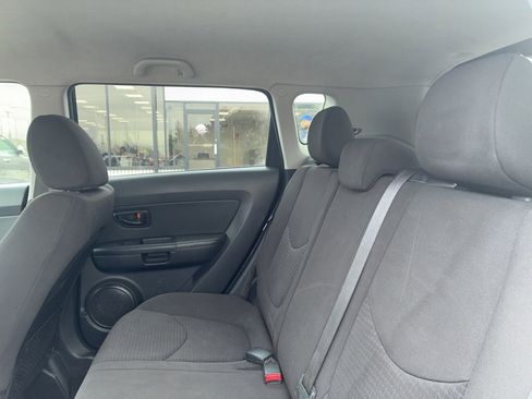 Used 2013 Kia Soul image 7