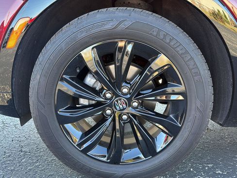 Used 2024 Buick Envista Sport Touring image 13