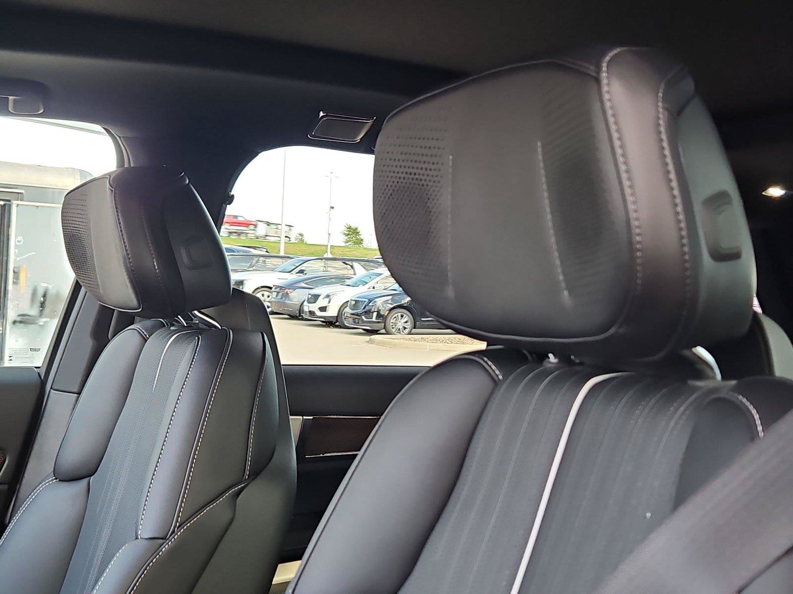 Used 2026 Cadillac Vistiq Sport w/ LPO, Floor Liner Package AWD/4WD image 12